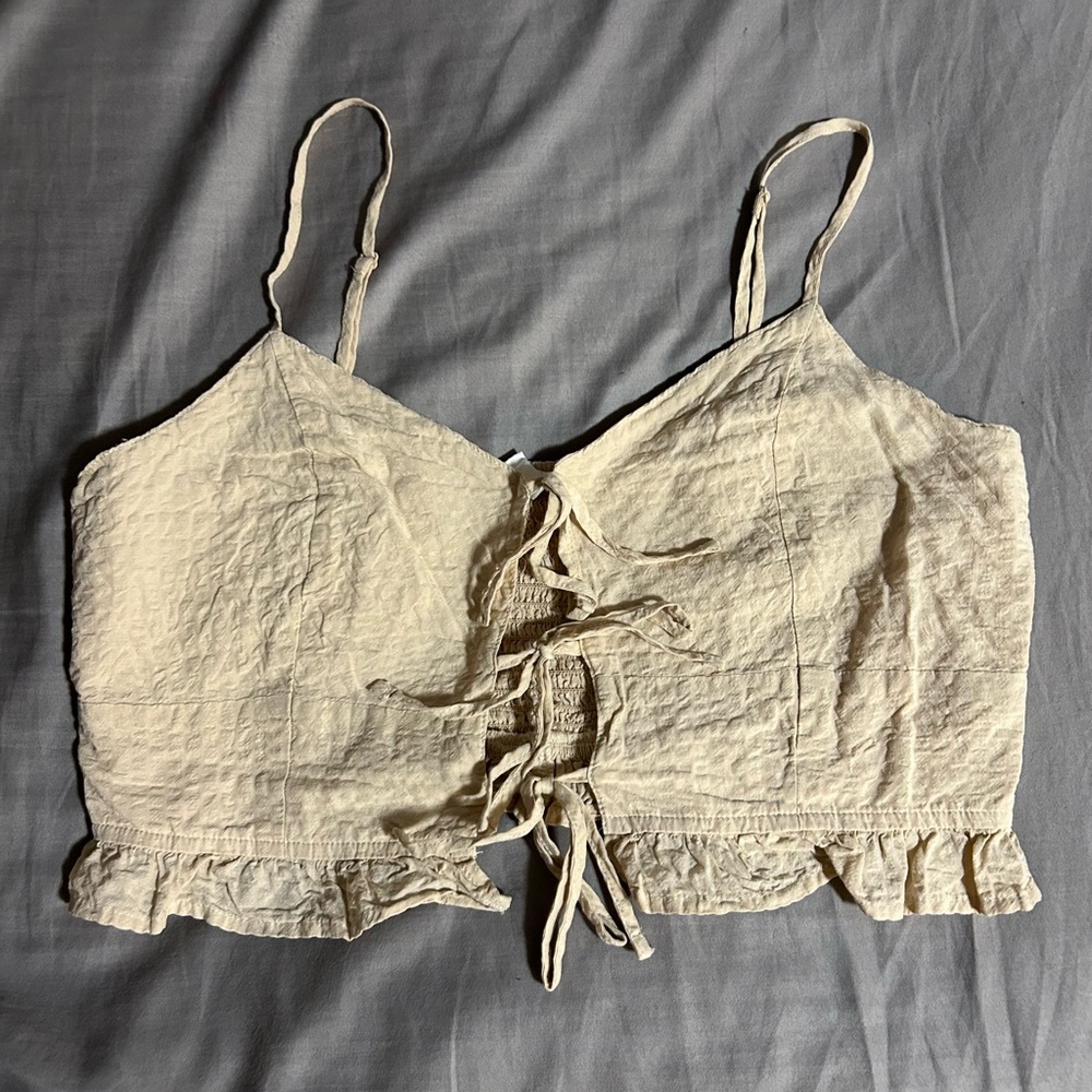 Aerie Cream Tie-Front Crop Ruffle Top Size M